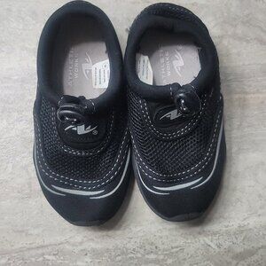 #339 Black Kids Water Shoes 5 / 6